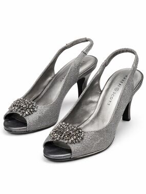 Karen Scott Silver Slingback Heels Size 8 Beaded Peep Toe Evening Dress Shoes